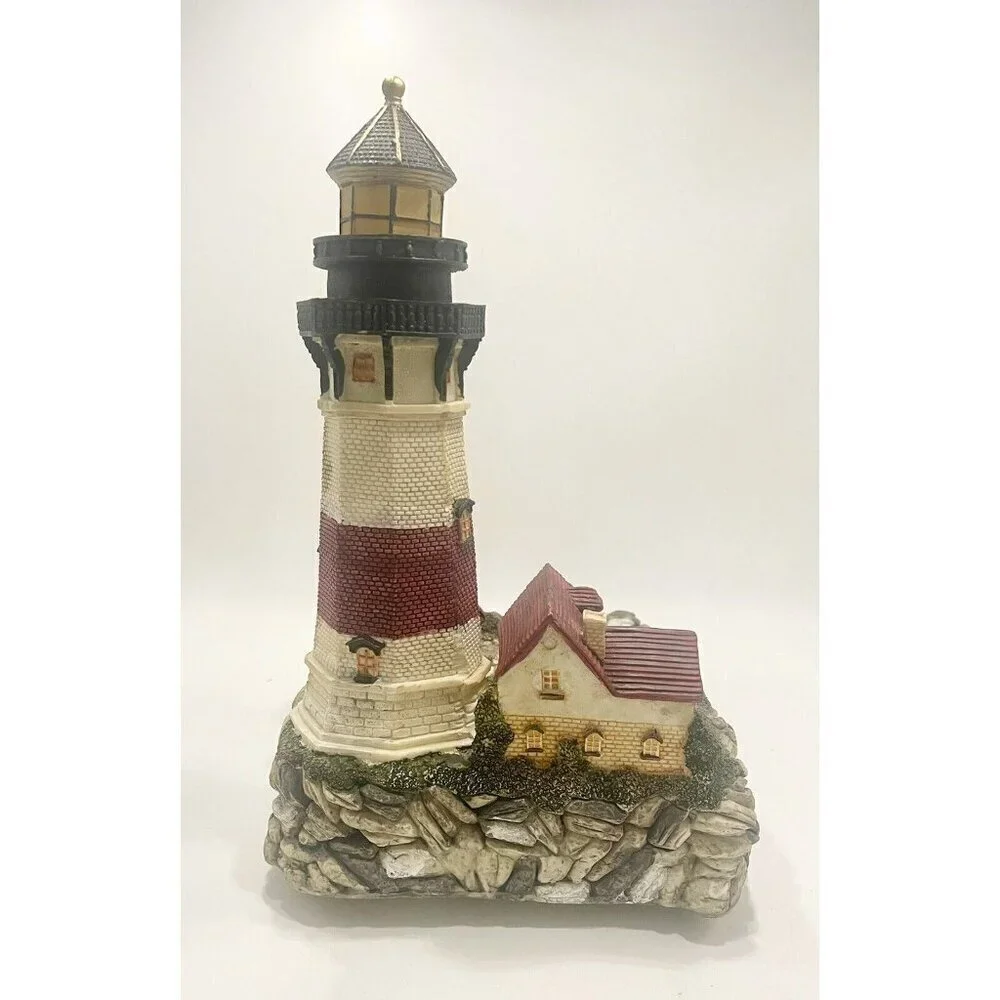 Lighthouse Reef Tabletop Decor 12” Music Box New England Keeper Harbor Cape READ